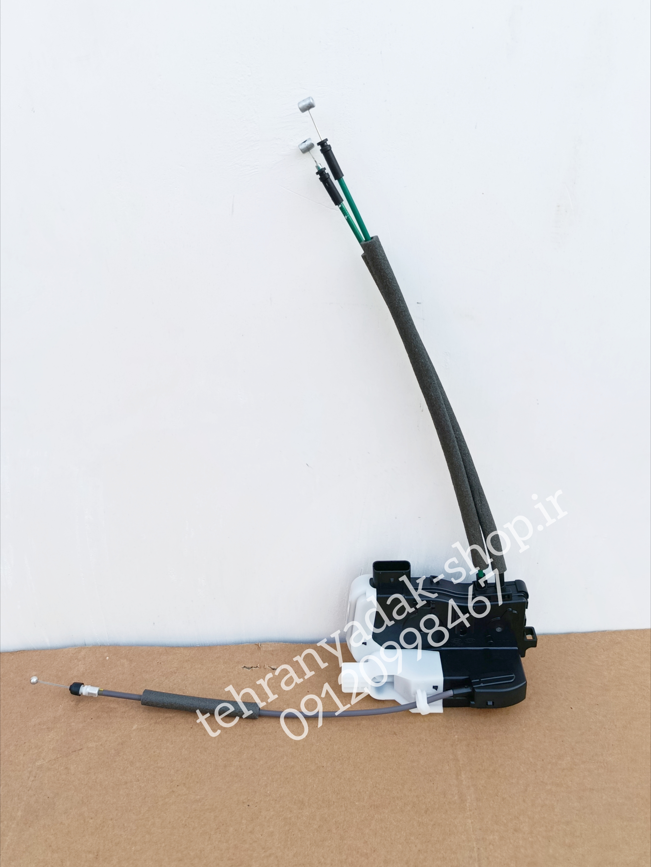 مکانیزم قفل درب عقب راست هیوندای توسان ix35  اصلی 814202S000